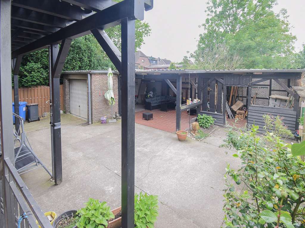 Immobilie in Korschenbroich - Frei werdendes und stilvolles Einfamilienhaus mit Loft-Charakter und Stellplätzen - Bild 3