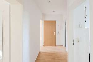 3-Raum Wohnung mit Balkon! – 6130 Südstadt, Halle (Saale) – Vorschaubild 5