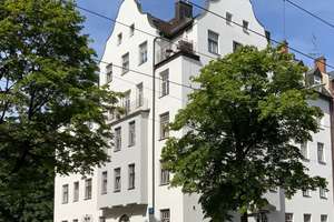 Altbaucharme - sanierte 2-Zimmer Wohnung im Hochparterre - Obergiesing – Brecherspitzstraße 2, 81541 Obergiesing, München – Vorschaubild 1