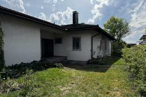 Einfamilienhaus mit riesigem Keller auf großem Grundstück in privilegierter Lage von Kirchheim – Esslingen (Kreis) – Vorschaubild 14