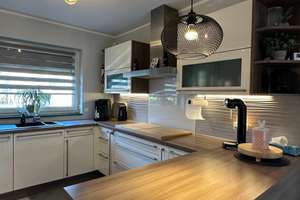 Komfortables Wohnen auf hohem Niveau auf ca. 140m² Wohnfläche, 5 Zimmern mit Garten, Garage und Pool – Die vollständige Adresse der Immobilie erhältst du vom Anbieter., 22117 Billstedt, Hamburg – Vorschaubild 12