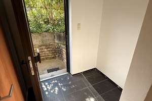 3 Zi. Wohnung mit neuer EBK, eigenem Eingang & Garten in Bad Cannstatt – Gnesenerstr. 70, 70374 Schmidener Vorstadt, Stuttgart – Vorschaubild 10