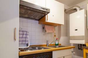 Schöne, möblierte 1-Zimmer-DG-Wohnung mit Balkon, Ortzentrum Poppelsdorf – Die vollständige Adresse der Immobilie erhältst du vom Anbieter., 53115 Poppelsdorf, Bonn – Vorschaubild 8