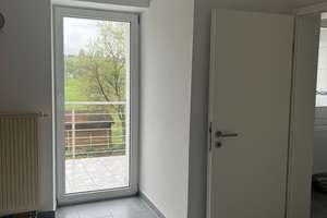 Renovierte Doppelhaushälfte mit Ausbaupotential in Illingen-Uchtelfangen zu verkaufen – Die vollständige Adresse der Immobilie erhältst du vom Anbieter., 66557 Illingen – Vorschaubild 2