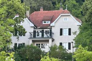 Historische Villa mit Donau-/Domblick (Kurzvermietung, max. 3 Jahre)