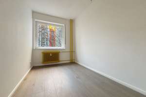 Bezugsfreie Wohnung mit Balkon
in ruhiger Lage nahe Winterfeldtplatz – Luitpoldstraße 7, 10781 Schöneberg, Berlin – Vorschaubild 8