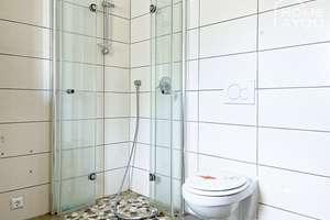 Ruhiges EFH in Top-Wohnlage, KfW 70, 145 qm, 4 SZ, 2 Bäder, Keller, Wintergarten, Wärmepumpe, Garten – Die vollständige Adresse der Immobilie erhältst du vom Anbieter., 50389 Wesseling – Vorschaubild 28