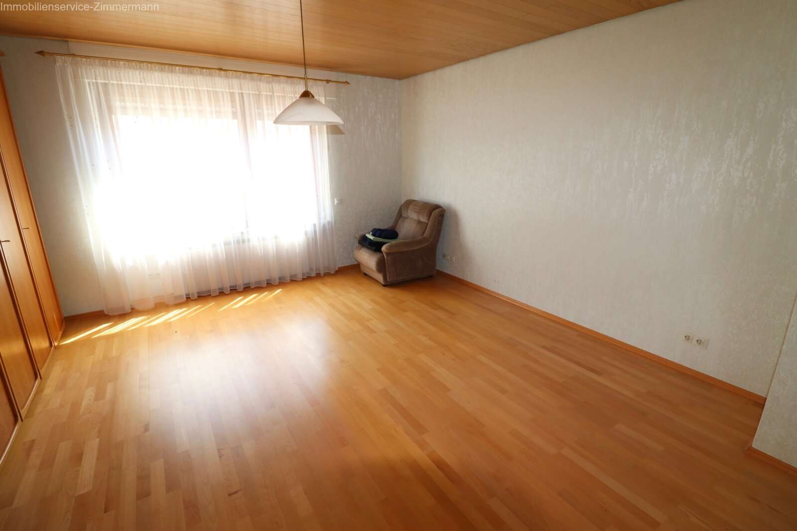 Immobilie in Rheinau - Einfamilienhaus mit großem Grundstück zu verkaufen - Bild 4