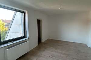 Renovierte 2-Zimmer Wohnung in schöner Lage