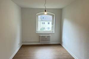 Schöne 2 Zimmer Wohnung für Sie saniert.