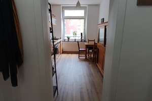 Zentrale helle Wohnung mit 2 Zimmern in Duisburg