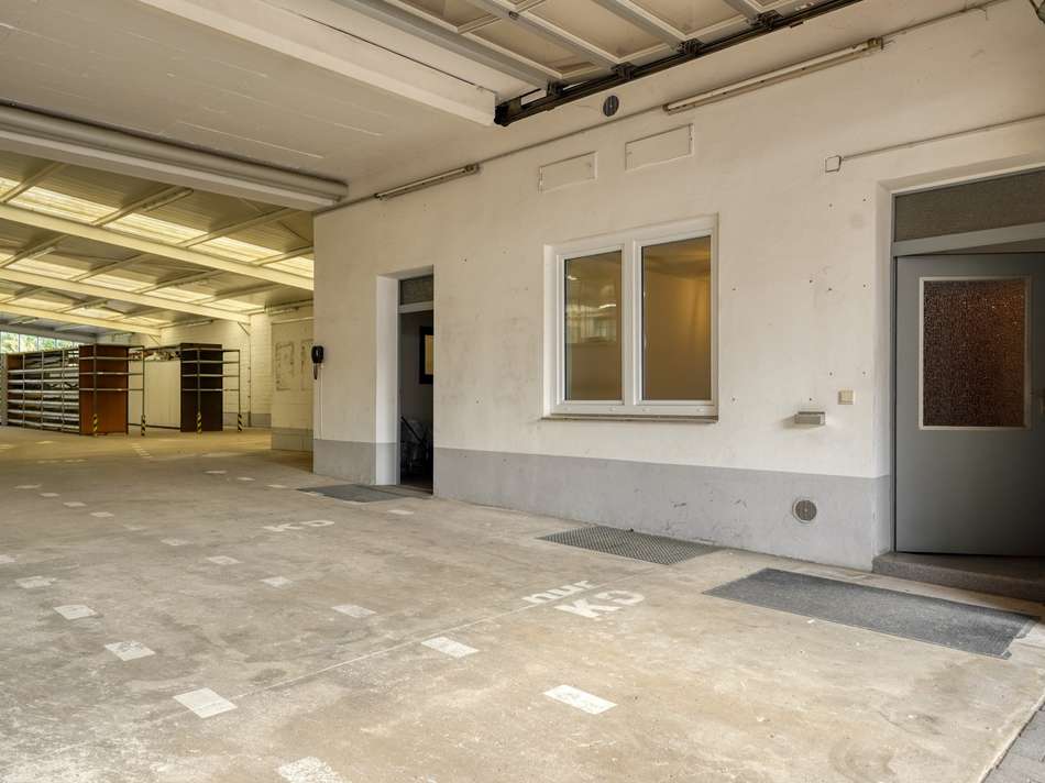 Durchfahrt rechte Seite