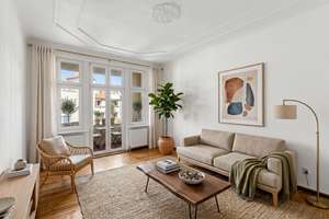 Geräumige & frisch renovierte Leerstandswohnung im urbanen Reinickendorf - Loggia & Altbaucharme!