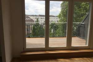 Moderne lichtdurchflutete Maisonette-Wohnung im Dachgeschoss mit Traumblick auf den Fernsehturm – 40223 Bilk, Düsseldorf – Vorschaubild 16