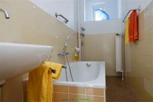 Helle Wohnung mit sonnigem Balkon - modernisierungsbedürftig – Die vollständige Adresse der Immobilie erhältst du vom Anbieter., 10715 Wilmersdorf, Berlin – Vorschaubild 12
