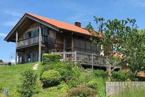 Vollholzhaus im Herzen der Ammergauer Alpen – Obere Dorfstraße 2, 82442 Garmisch-Partenkirchen (Kreis) – Vorschaubild 1
