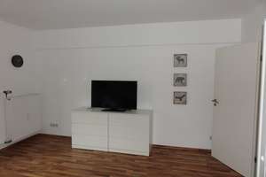 Modern möblierte 1,5 Zimmerwohnung mit Terrasse und Einbauküche * Besichtigung 04.06.2026 – Die vollständige Adresse der Immobilie erhältst du vom Anbieter., 40476 Derendorf, Düsseldorf – Vorschaubild 4
