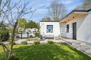 Design trifft Zukunft: Kernsanierter Architekten Bungalow mit A+ Energieeffizienz und Traumgarten... – Die vollständige Adresse der Immobilie erhältst du vom Anbieter., 64546 Mörfelden-Walldorf – Vorschaubild 11