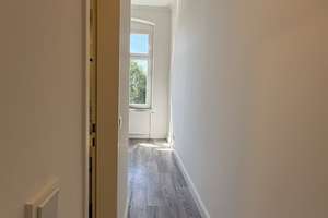 Single-Apartment mitten im Leben: Renovierte 1 Zimmer Wohnung in Flingern Nord. – Birkenstraße 111, 40235 Flingern Nord, Düsseldorf – Vorschaubild 7
