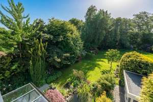 Bauhausvilla mit vielen Extras und Grundstück mit Wald – Die vollständige Adresse der Immobilie erhältst du vom Anbieter., 22397 Lemsahl-Mellingstedt, Hamburg – Vorschaubild 10