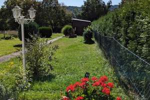 Charmantes kompaktes Reihenmittelhaus in Stuttgart Büsnau mit großem Garten 