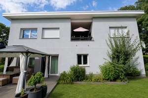 modernes Zweifamilienhaus in Mahlsdorf - Kapitalanlage oder Eigennutzung – Die vollständige Adresse der Immobilie erhältst du vom Anbieter., 12623 Mahlsdorf, Berlin – Vorschaubild 1