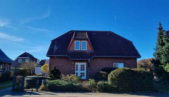 Bild von Einfamilienhaus in ruhigem Wohngebiet