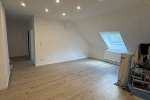 ERSTBEZUG !! Schöne und helle 3 ZKB Wohnung in 66121 zu vermieten  – Mainzer Straße 55, 66121 St. Johann, Saarbrücken – Vorschaubild 4