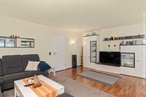 Bremen - Lehe | Charmantes Mittelreihenhaus mit Garten und eigener Garage – Bremen – Vorschaubild 7