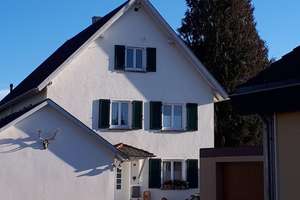 Großzügiges Forsthaus in Pfullendorf kaufen - 160 m² Wohnfläche in ruhiger Topplage nahe Bodensee – Die vollständige Adresse der Immobilie erhältst du vom Anbieter., 88630 Pfullendorf – Vorschaubild 2