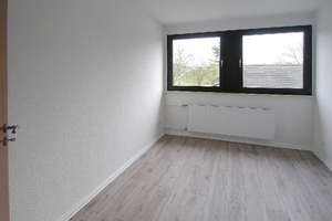 Gemütliches Wohnen unter dem Dach – modernisiert und zum Wohlfühlen

 in OB-Buschhausen – Die vollständige Adresse der Immobilie erhältst du vom Anbieter., 46149 Schwarze Heide, Oberhausen – Vorschaubild 8