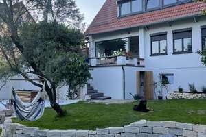 Sonnendurchflutetes Einfamilienhaus mit Garten in ruhiger Wohnlage