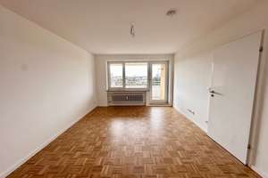Helle 2,5-Zimmer-Wohnung mit Balkon in Nürnberg