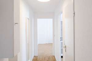 HOMESK - Bezugsfreie 2-Zimmer-Altbauwohnung mit ca. 38,50 m² Ausbaureserve im Dachgeschoss – Allerstraße 4, 12049 Neukölln (Ortsteil), Berlin – Vorschaubild 4