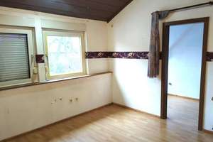 Ehemaliges Bauernhaus mit drei vermieteten Wohnungen – ideal für Investoren! – Die vollständige Adresse der Immobilie erhältst du vom Anbieter., 49424 Goldenstedt – Vorschaubild 3