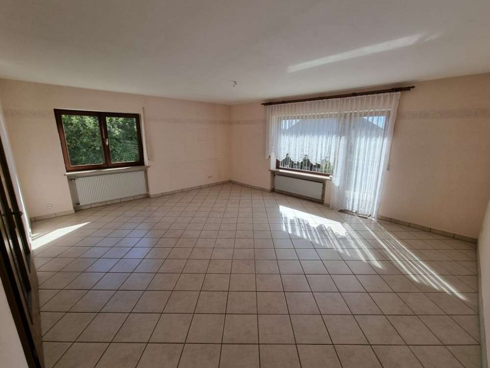 Immobilie in Rattelsdorf - Wohnidylle für Ihre Familie ... 
Stattliches Wohnhaus mit vielen Extras ... - Bild 3