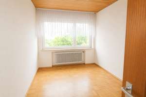 Großzügiges Zweifamilienhaus mit einem traumhaften Grundstück Neu-Ulm/Gerlenhofen – Die vollständige Adresse der Immobilie erhältst du vom Anbieter., 89233 Neu-Ulm – Vorschaubild 20