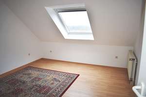 Borken-Trockenerfurth: Bezugfreies MFH mit 3 WE mit Sauna, Halle (100 m²) und großem Garten – Die vollständige Adresse der Immobilie erhältst du vom Anbieter., 34582 Borken (Hessen) – Vorschaubild 23