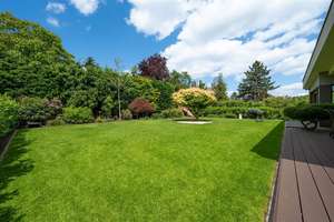 Kernsanierte Luxusvilla mit top Gartengrundstück in ruhiger Lage von Kronberg im Taunus – Die vollständige Adresse der Immobilie erhältst du vom Anbieter., 61476 Kronberg im Taunus – Vorschaubild 4