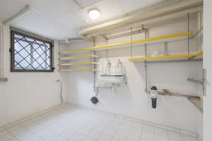 WINDISCH IMMOBILIEN - Charmante DHH mit viel Potential auf großem Grundstück in ruhiger Sackgasse – Die vollständige Adresse der Immobilie erhältst du vom Anbieter., 82194 Gröbenzell – Vorschaubild 10