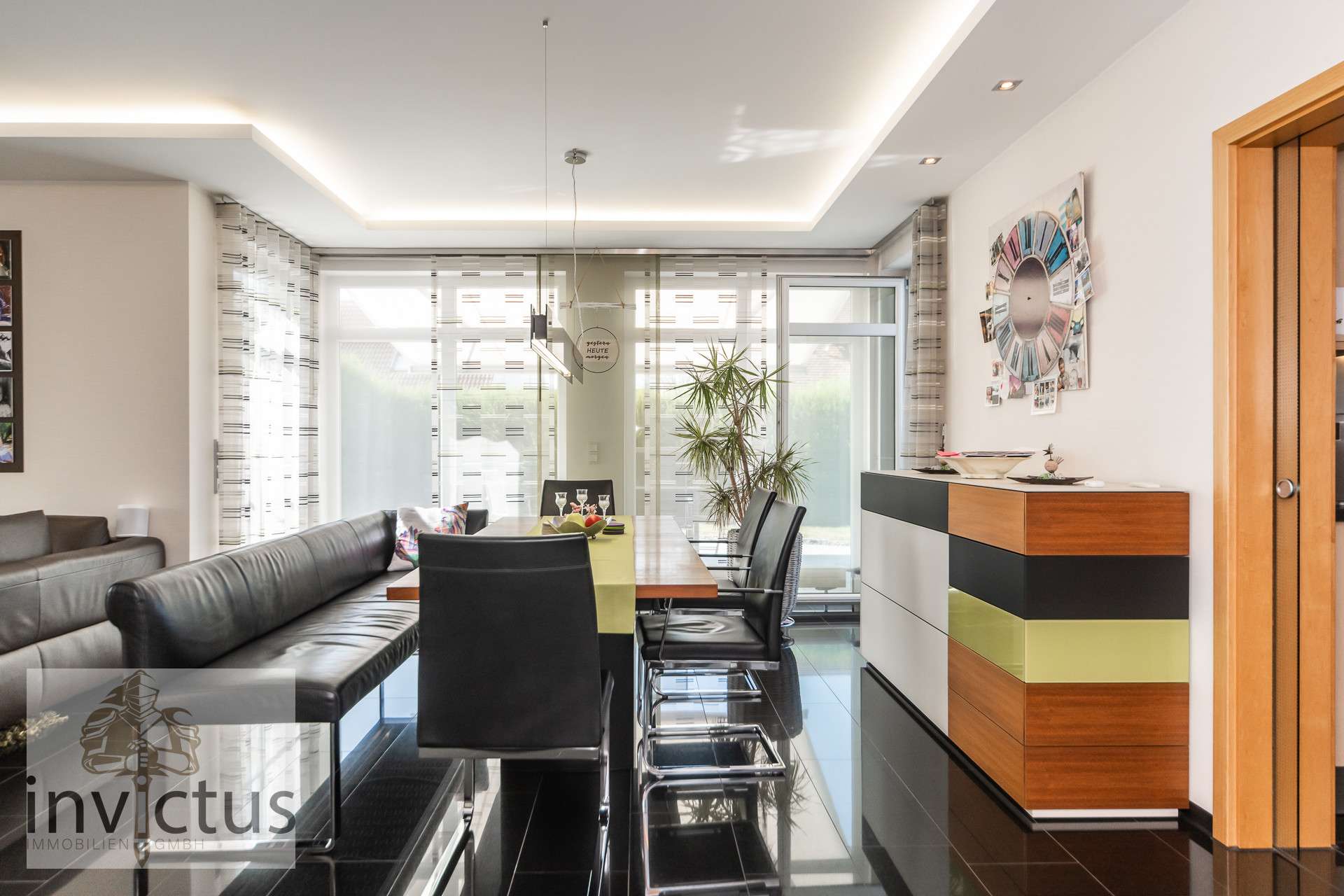 Immobilie in Langenbrettach - Ein Haus, das inspiriert – tolle Architektur, perfekter Grundriss, mit Garage u. Garten - Gefühl pur - Bild 10