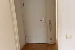 Geräumige und gepflegte 1-Zimmer-Wohnung mit Balkon in Düsseldorf – Düsselstraße 12, 40219 Unterbilk, Düsseldorf – Vorschaubild 3