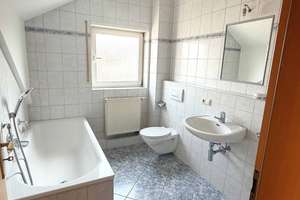 Maisonettewohnung mit 2 Balkonen, 2 Stellplätzen und großem Hobbykeller – Die vollständige Adresse der Immobilie erhältst du vom Anbieter., 77948 Friesenheim – Vorschaubild 12