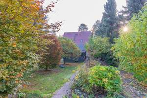 Kleines Einfamilienhaus auf großem Grundstück in zentraler Lage von Kleinmachnow – Die vollständige Adresse der Immobilie erhältst du vom Anbieter., 14532 Kleinmachnow – Vorschaubild 11