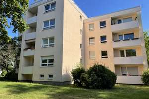 leere 3-Zi. Wohnung in Wiesbaden-Delkenheim – Mannheimer Straße 3, 65205 Delkenheim, Wiesbaden – Vorschaubild 1
