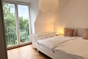 Stilvolle 3,5-Zimmer-Wohnung mit großer Terrasse, offenem Wohnbereich & Kamin in Bestlage Oberkassel – Die vollständige Adresse der Immobilie erhältst du vom Anbieter., 40545 Oberkassel, Düsseldorf – Vorschaubild 17