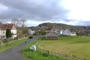 506 - Charmantes Zweifamilienhaus (freistehend) mit Garage & zusätzl. Erholungsgrundstück in Lahntal – Am Rodenbach X, 35094 Marburg-Biedenkopf (Kreis) – Vorschaubild 15