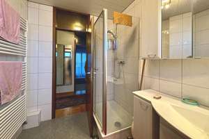 Property thumbnail 11