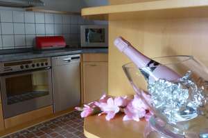 Exklusive Altbau-Maisonette mit Galerie, Loggia und Tiefgarage – Die vollständige Adresse der Immobilie erhältst du vom Anbieter., 89073 Mitte, Ulm – Vorschaubild 13