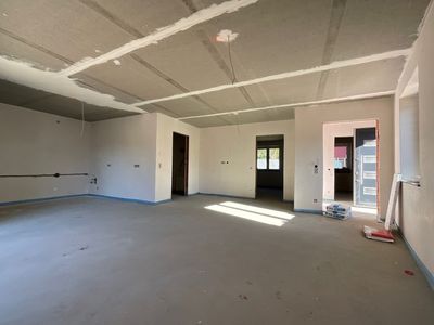 Hochwertige Neubauwohnung kurz vor der Fertigstellung
Jetzt kaufen und mitgestalten -später bezahle